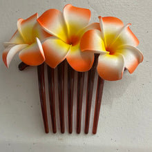 Load image into Gallery viewer, Plumeria Hair Comb
