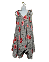 Load image into Gallery viewer, Hibiscus Tapa Moani Dress (one size)
