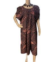 Load image into Gallery viewer, Poly Tribal Makana Dress
